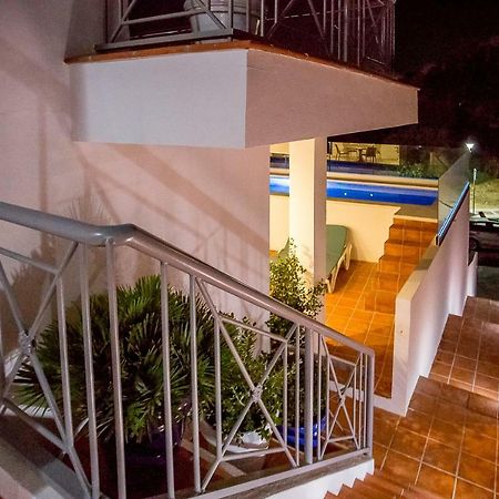 Luxury Apartments With Private Swimming Pool マルベーリャ エクステリア 写真