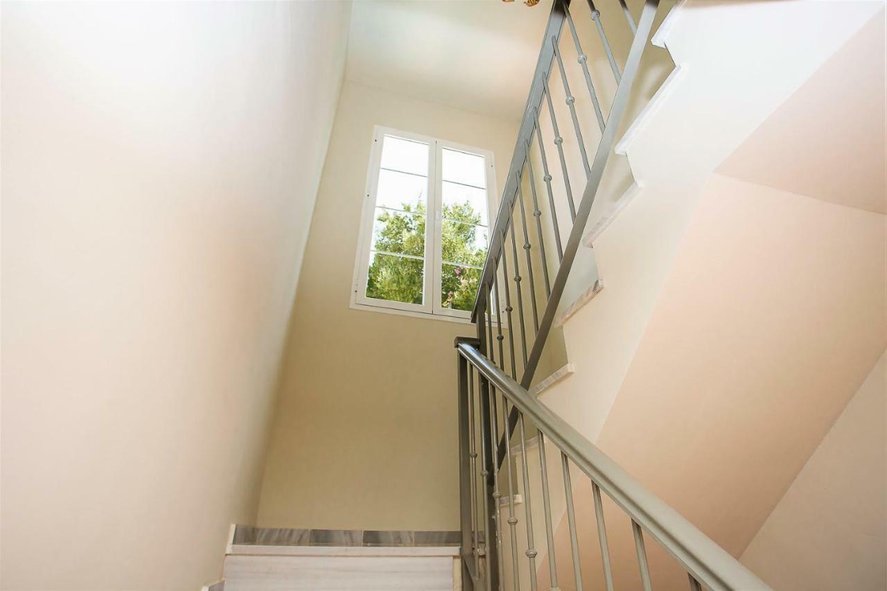 Luxury Apartments With Private Swimming Pool マルベーリャ エクステリア 写真