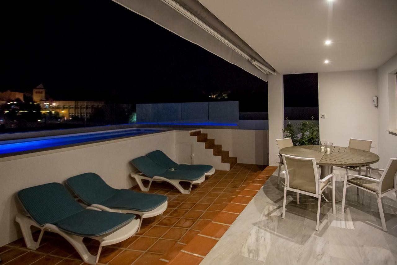 Luxury Apartments With Private Swimming Pool マルベーリャ エクステリア 写真