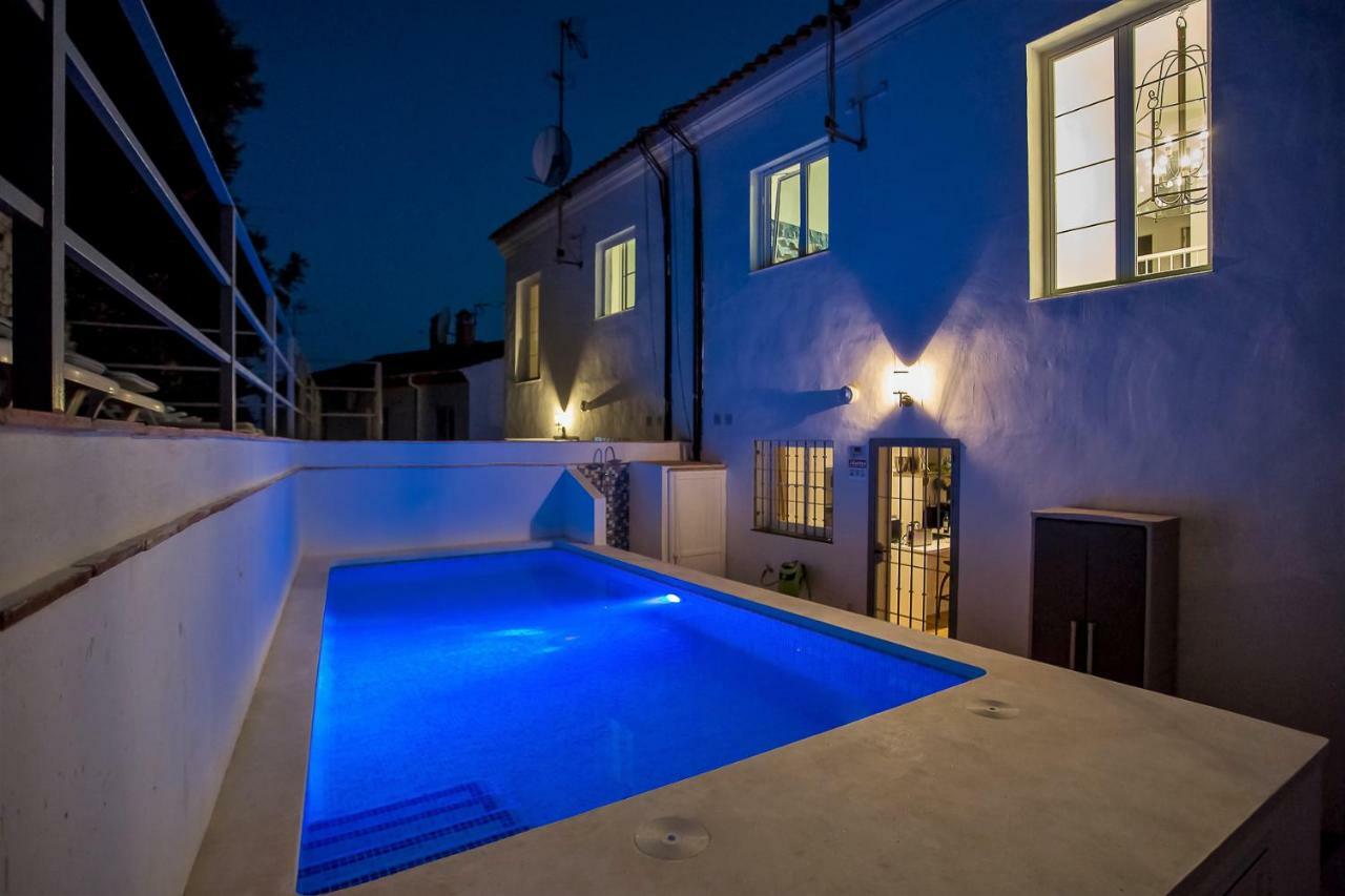 Luxury Apartments With Private Swimming Pool マルベーリャ エクステリア 写真