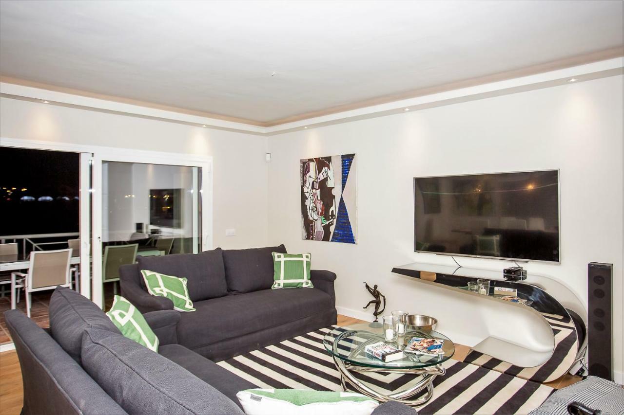 Luxury Apartments With Private Swimming Pool マルベーリャ エクステリア 写真